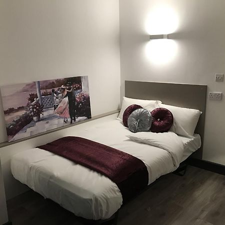 Citi Residences Serviced Rooms/ Apartments Luton  Esterno foto